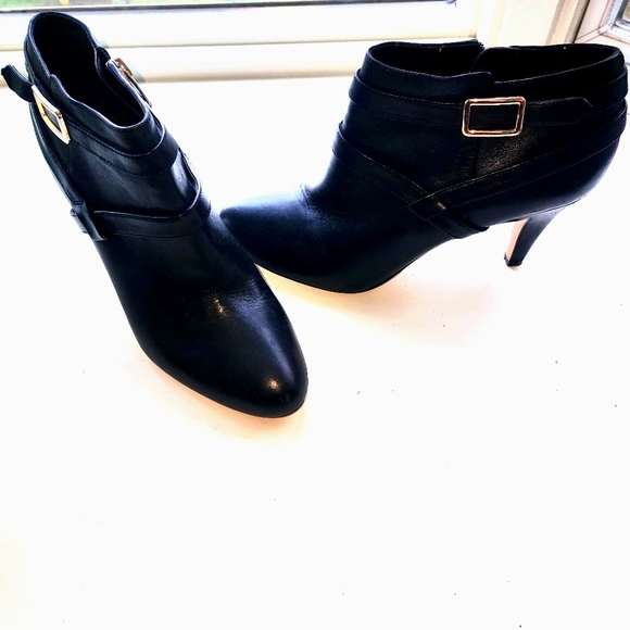 Vince Camuto Shoes - Vince Camuto Black Ankle Boots